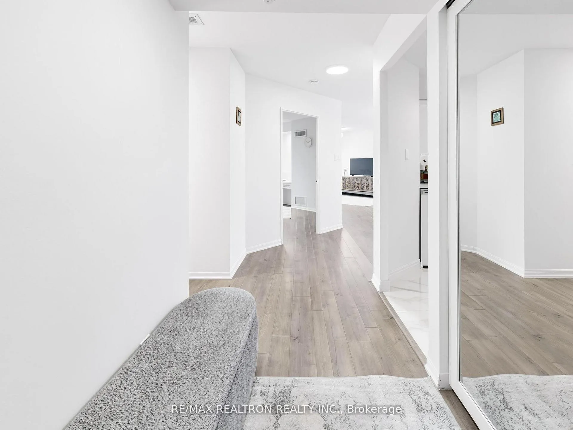 Photo 14 of Unit 406, 120 Promenade Circle, Vaughan, Brownridge — HOMEH