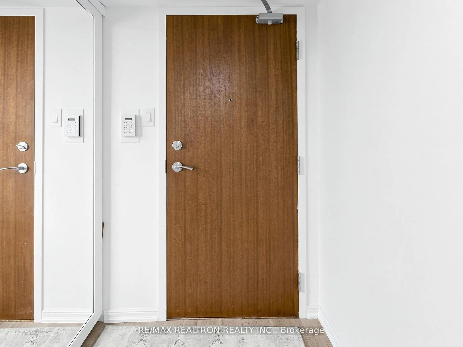 Photo 15 of Unit 406, 120 Promenade Circle, Vaughan, Brownridge — HOMEH