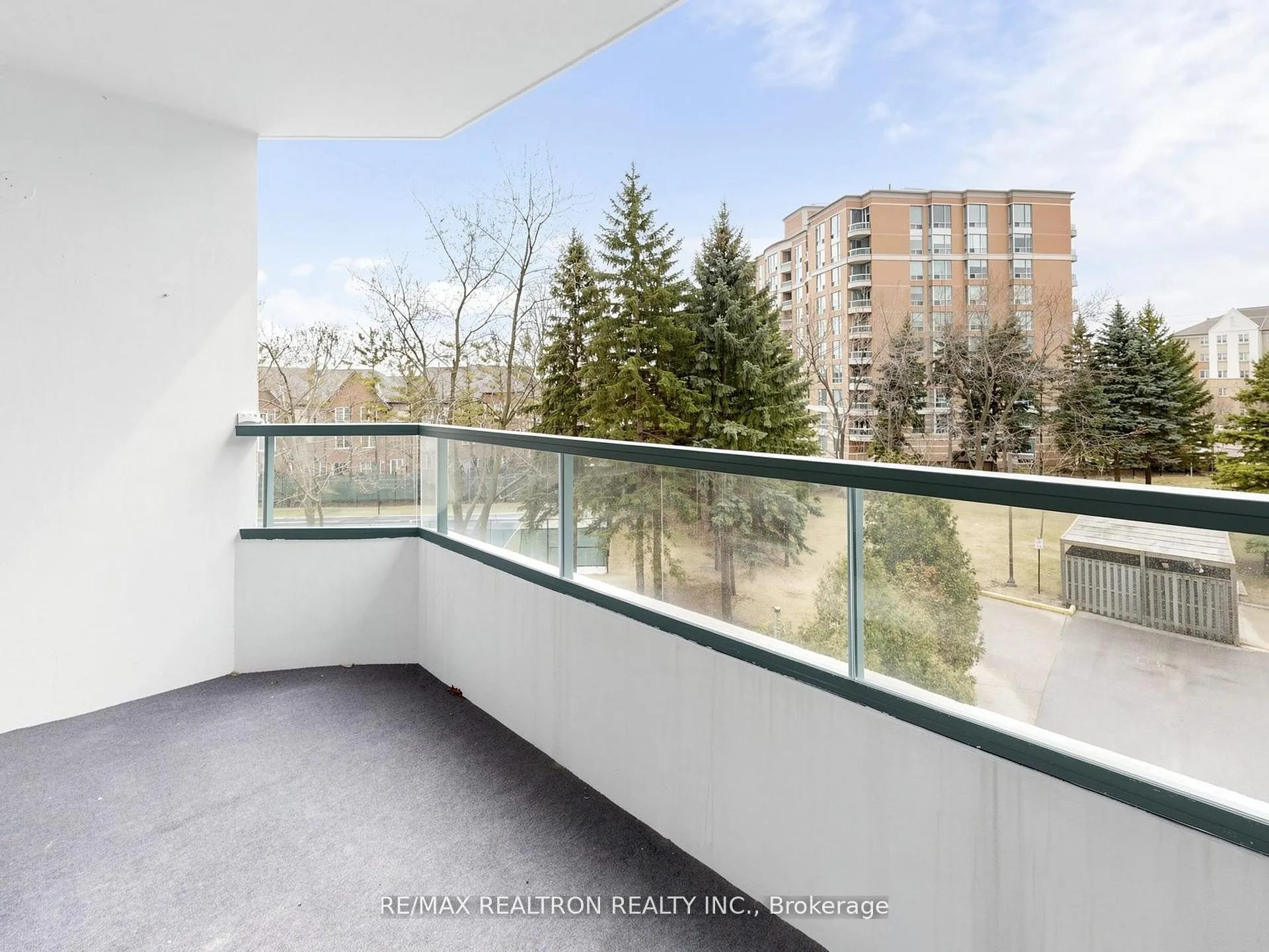 Photo 16 of Unit 406, 120 Promenade Circle, Vaughan, Brownridge — HOMEH