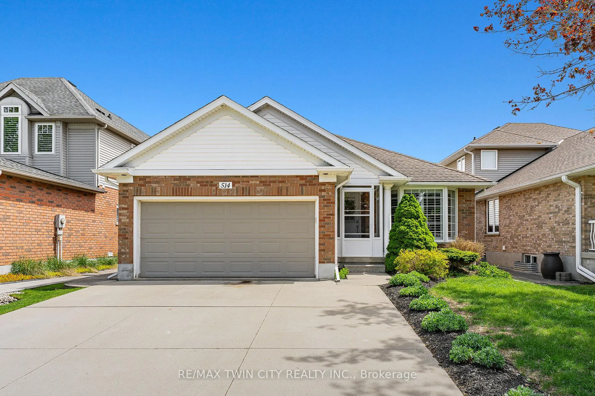 Photo 1 of 514 Brentcliffe Drive, Waterloo — HOMEH