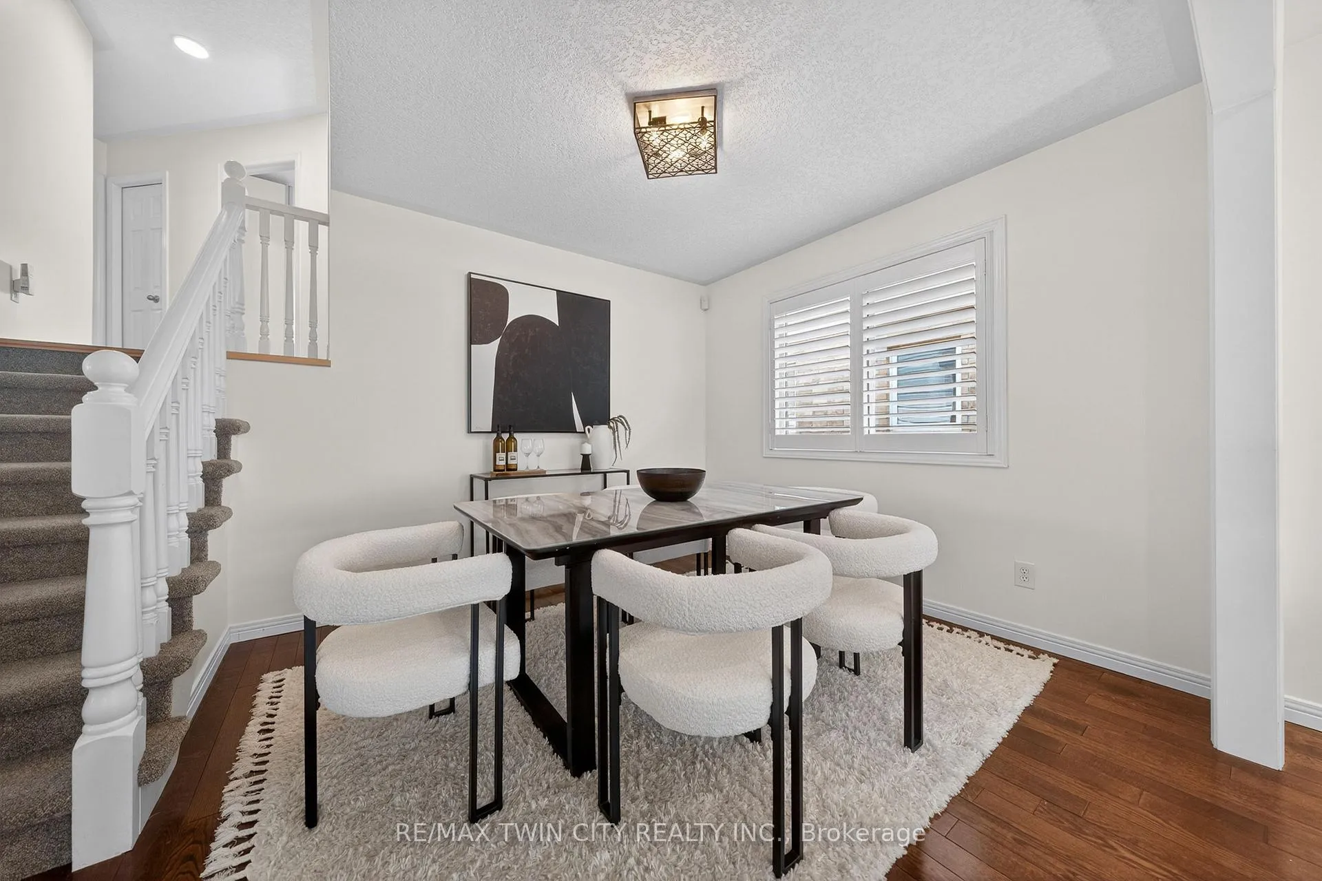 Photo 10 of 514 Brentcliffe Drive, Waterloo — HOMEH