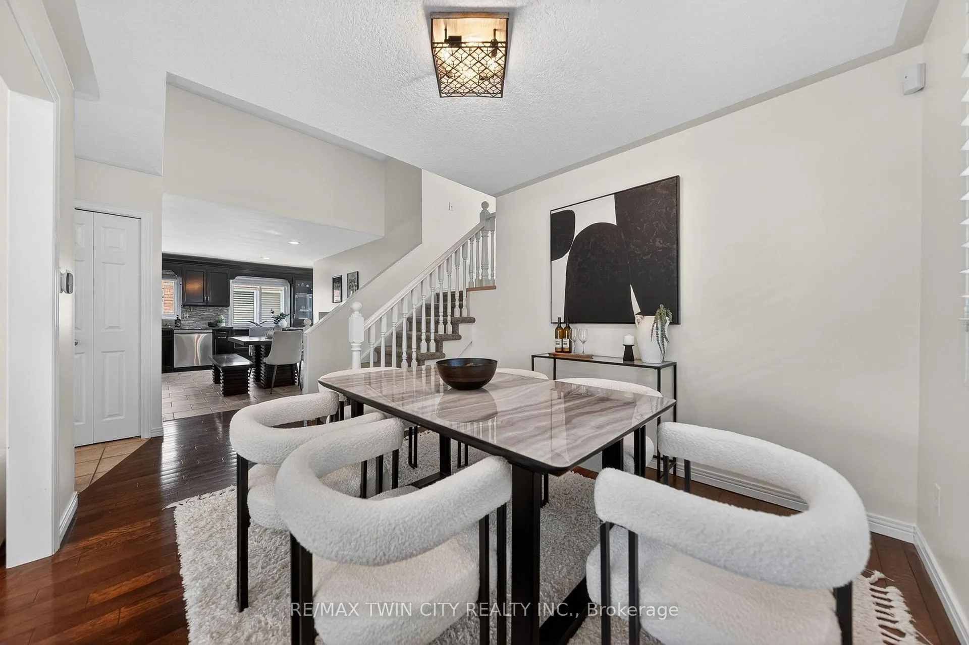 Photo 11 of 514 Brentcliffe Drive, Waterloo — HOMEH