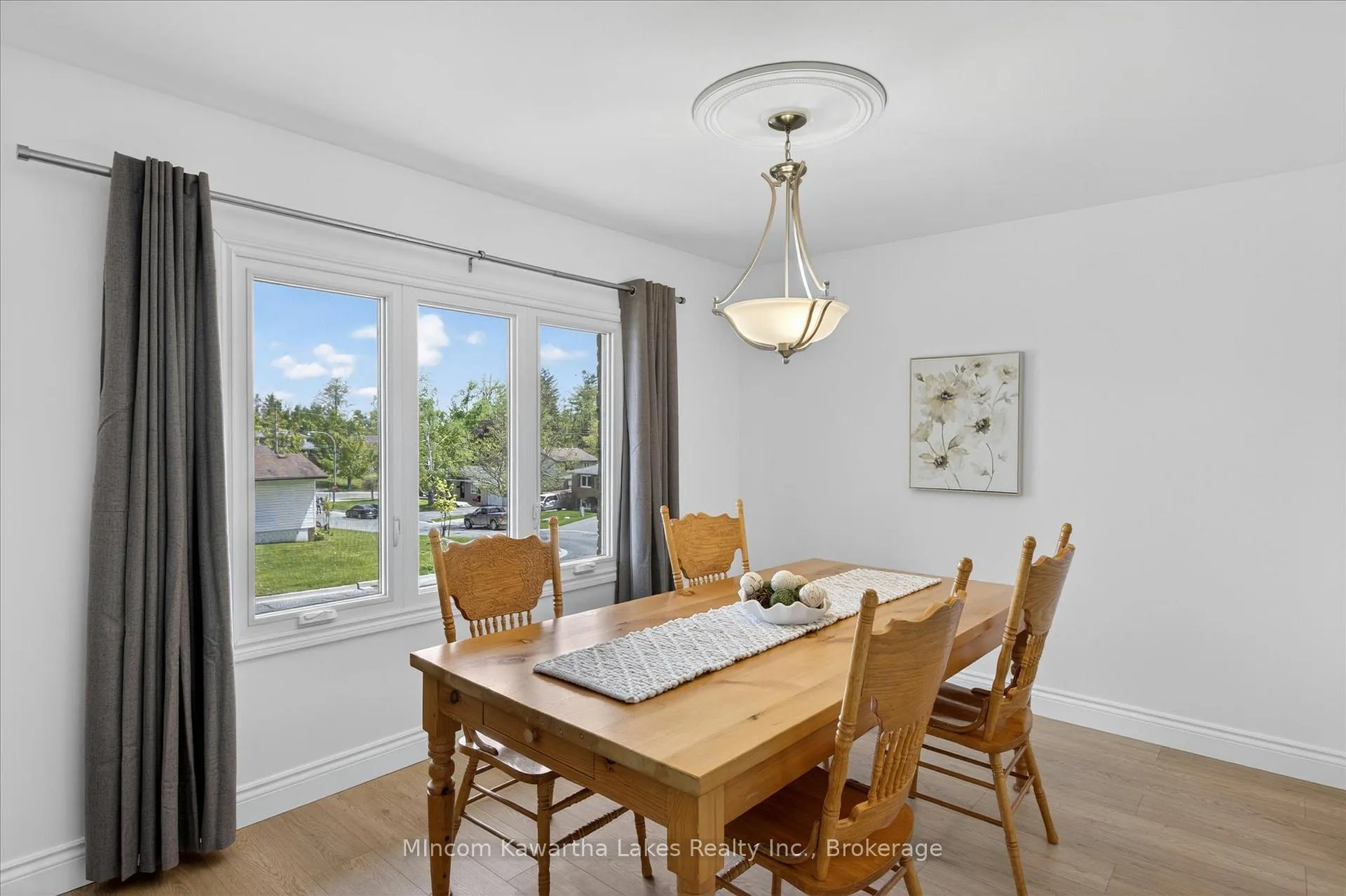 Photo 12 of 1071 Danita Boulevard, Peterborough, Monaghan Ward 2 — HOMEH