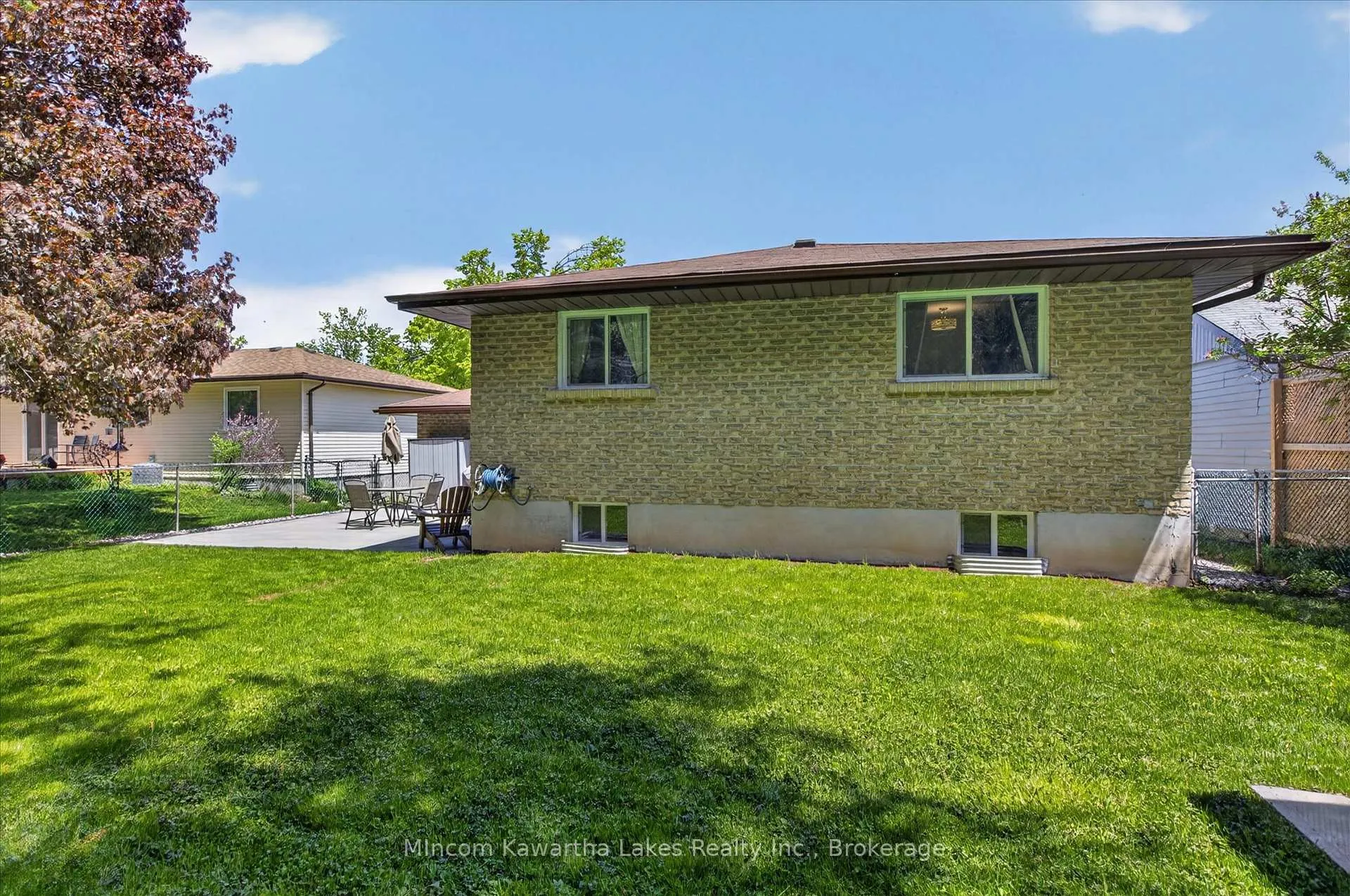 Photo 41 of 1071 Danita Boulevard, Peterborough, Monaghan Ward 2 — HOMEH