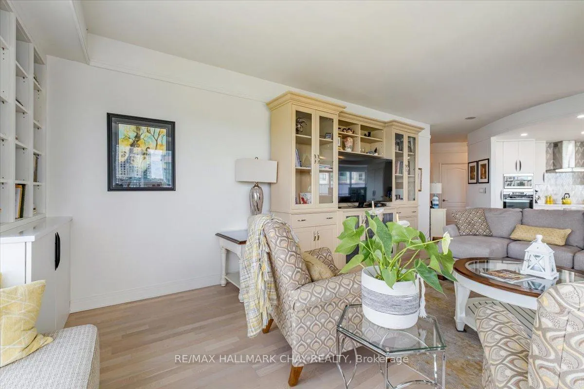 Photo 11 of Unit 1409, 2 Toronto Street, Barrie, City Centre — HOMEH