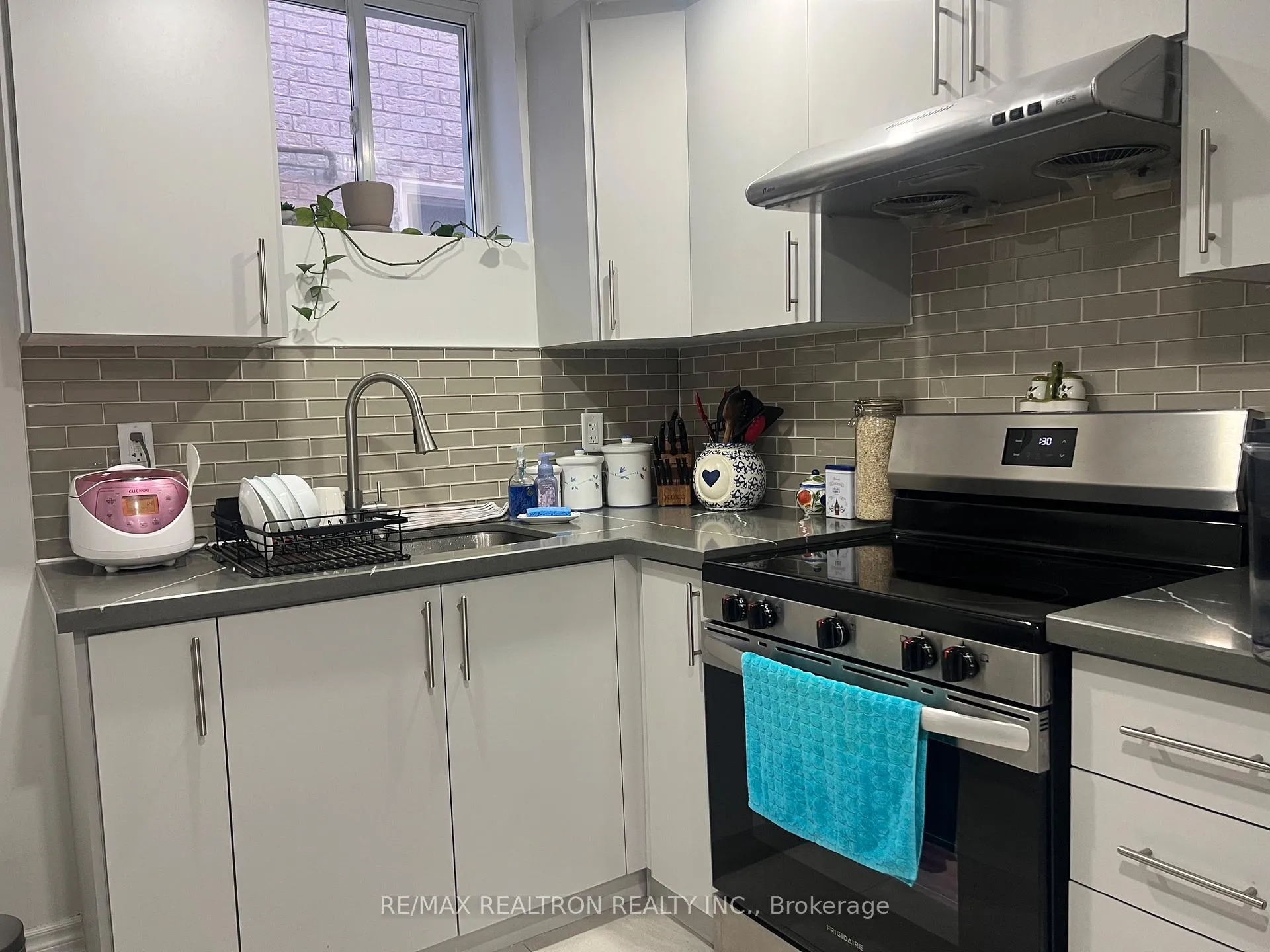 Photo 10 of Unit Bsmt, 57 Innisvale Drive, Markham, Cornell — HOMEH