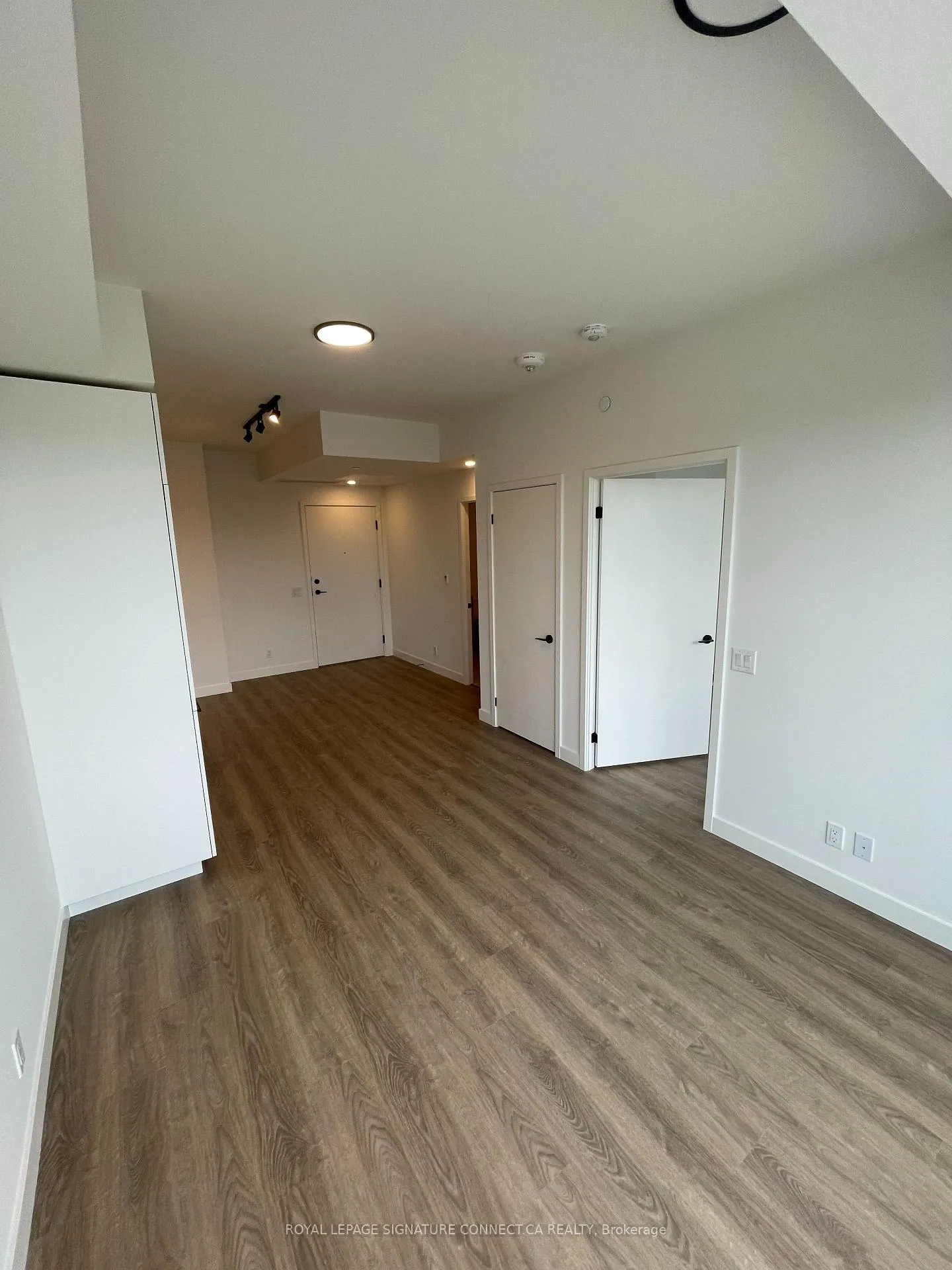 Photo 3 of Unit 625, 1050 Eastern Avenue, Toronto, Greenwood-Coxwell — HOMEH