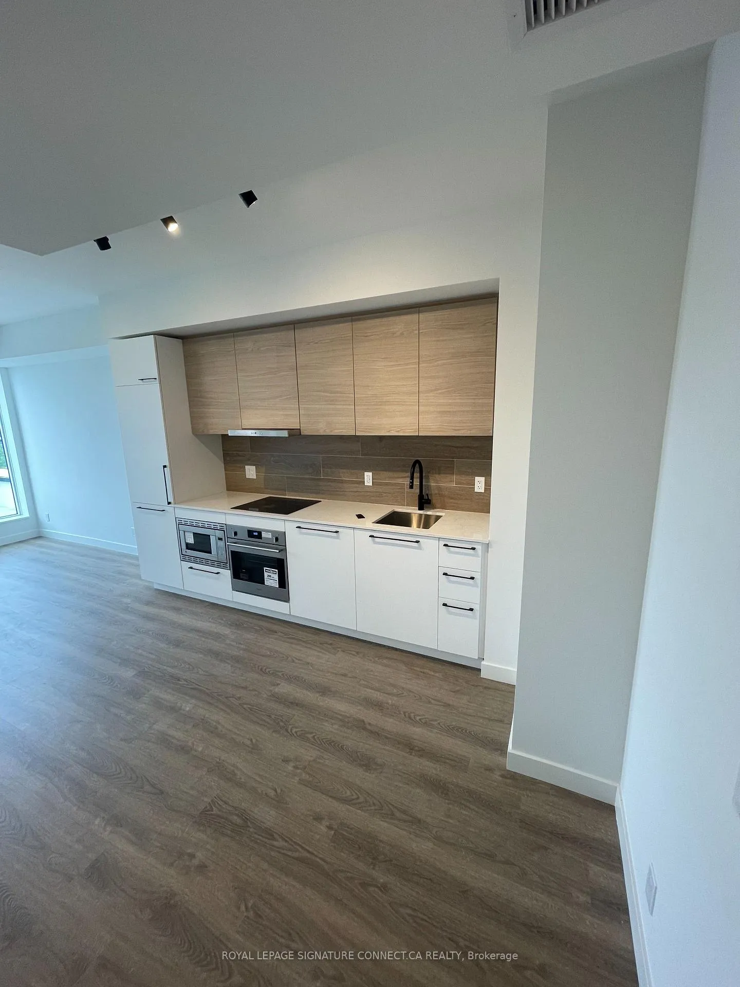 Photo 23 of Unit 625, 1050 Eastern Avenue, Toronto, Greenwood-Coxwell — HOMEH