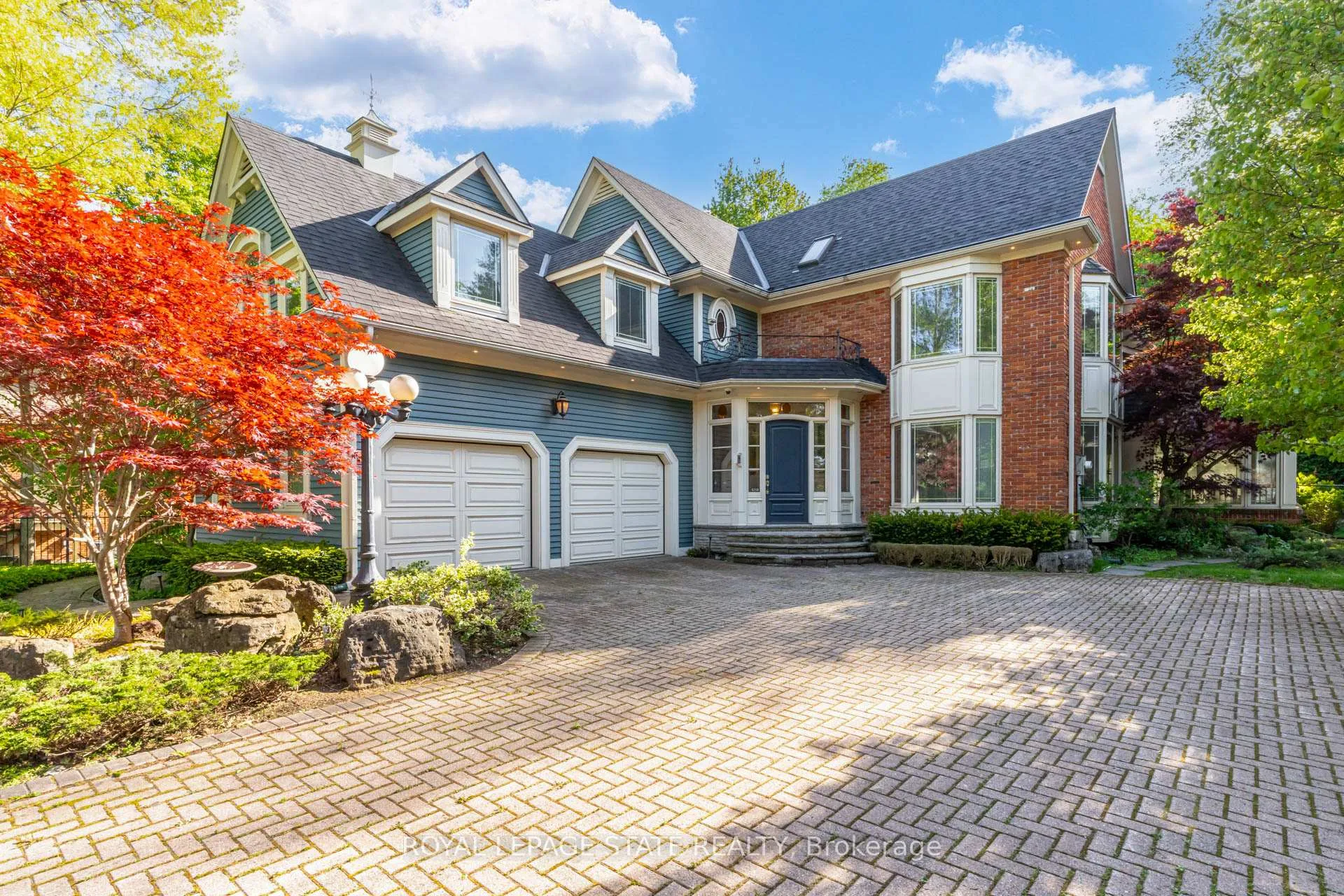 Photo 4 of 78 Chancery Drive, Hamilton, Ancaster — HOMEH