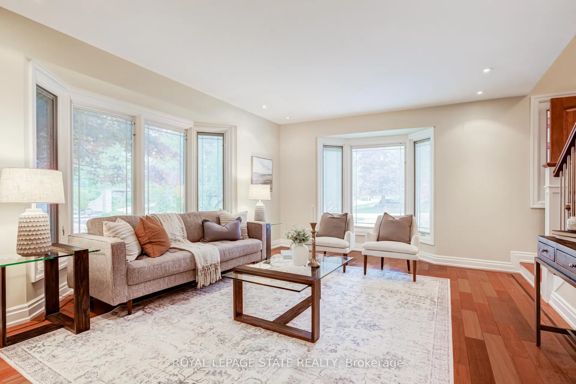 Photo 8 of 78 Chancery Drive, Hamilton, Ancaster — HOMEH