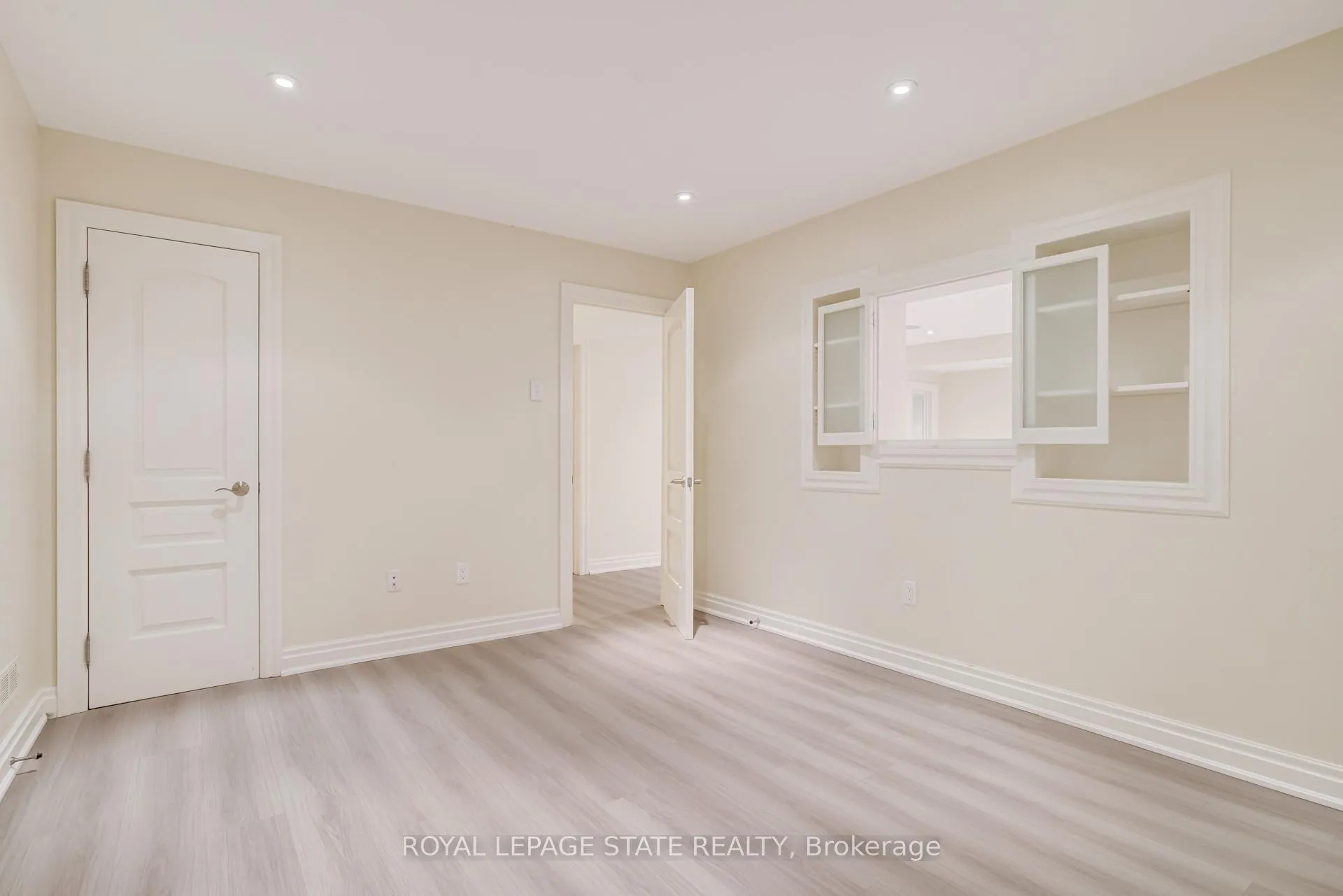 Photo 40 of 78 Chancery Drive, Hamilton, Ancaster — HOMEH