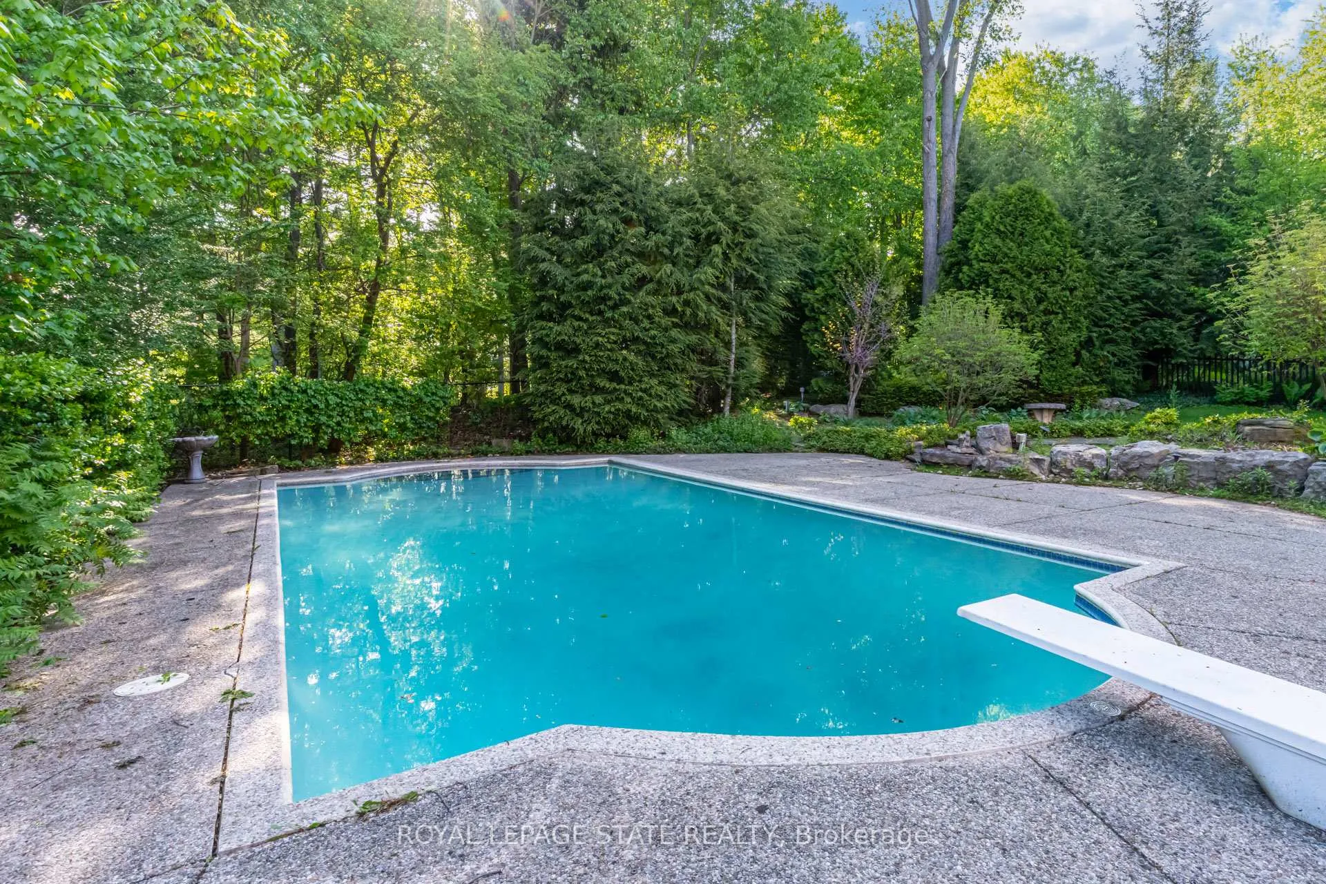Photo 47 of 78 Chancery Drive, Hamilton, Ancaster — HOMEH