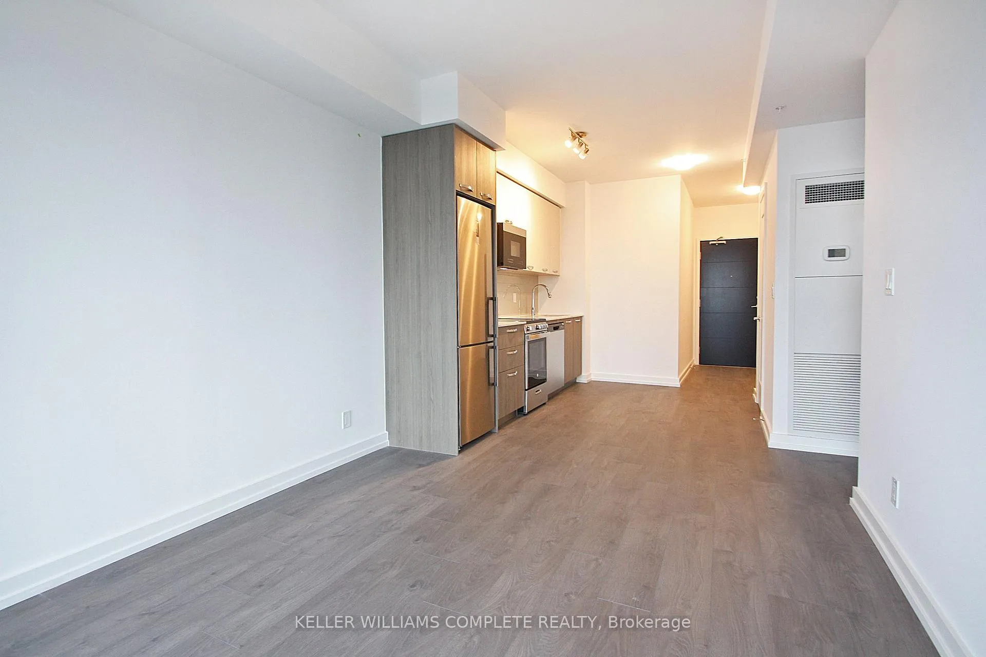 Photo 4 of Unit 2008, 75 James Street S, Hamilton, Corktown — HOMEH