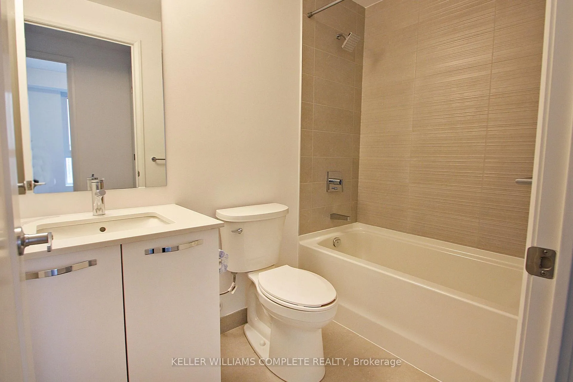 Photo 17 of Unit 2008, 75 James Street S, Hamilton, Corktown — HOMEH