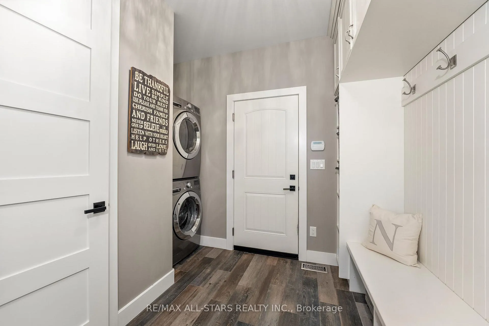 Photo 12 of 247 Ravencrest Road, Georgina, Belhaven — HOMEH