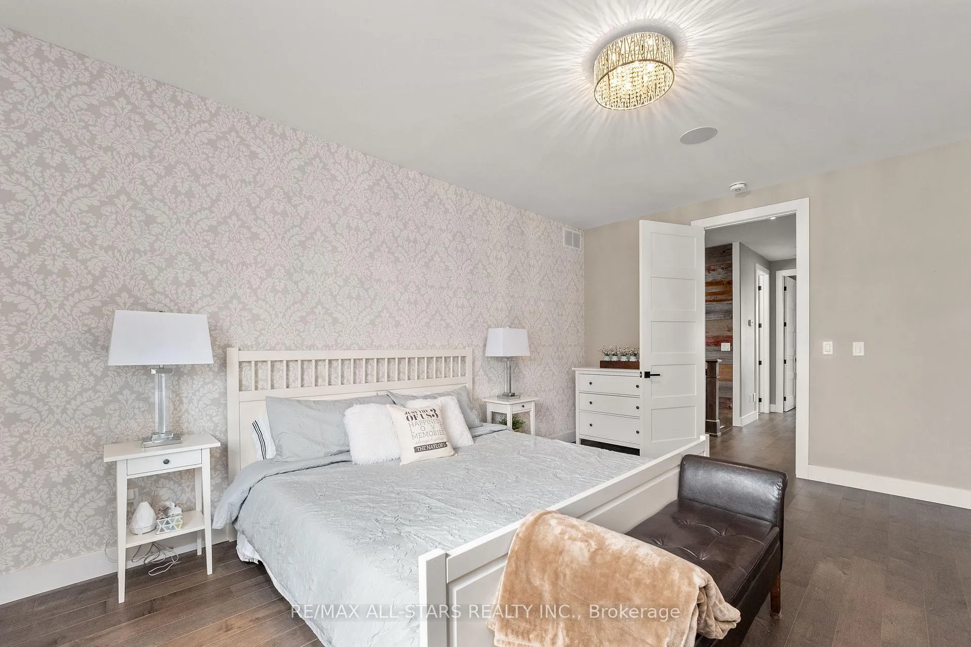 Photo 17 of 247 Ravencrest Road, Georgina, Belhaven — HOMEH