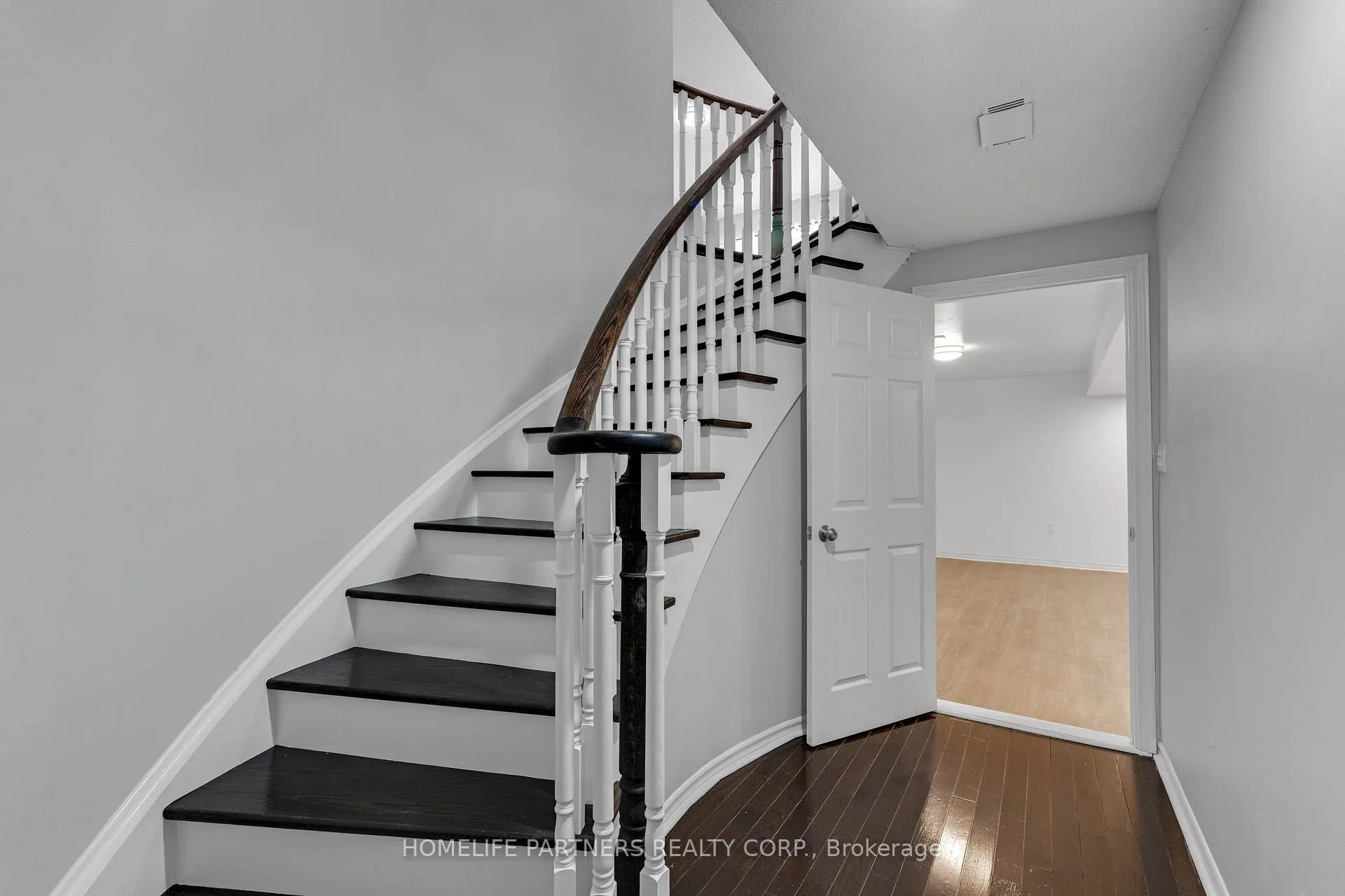 Photo 28 of 15 Oakhaven Road, Brampton, Bram East — HOMEH