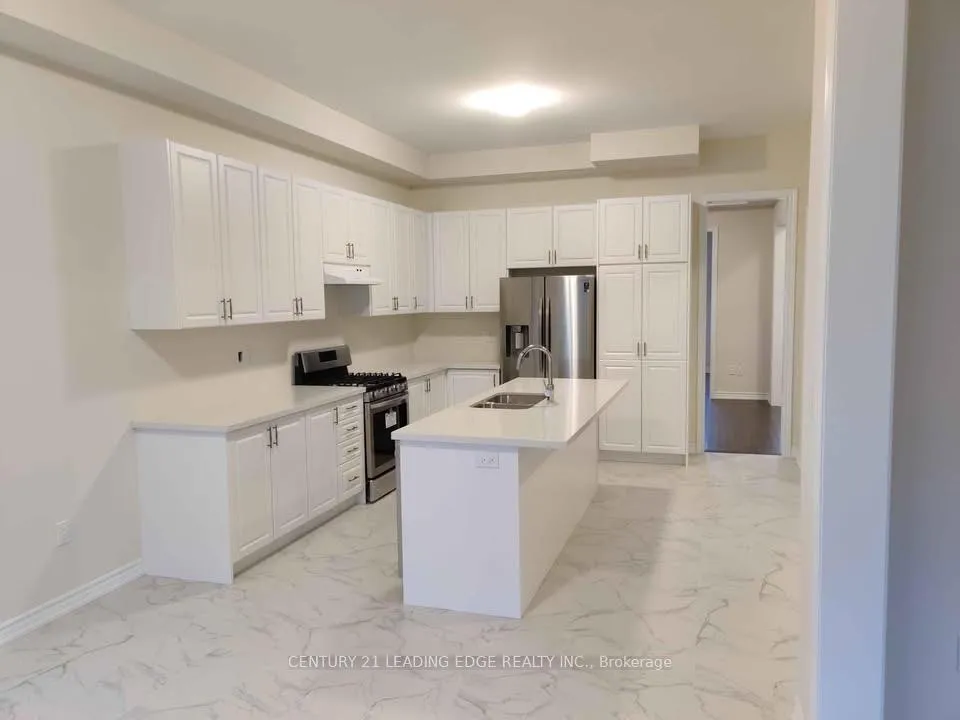 Photo 5 of 237 Danny Wheeler Boulevard, Georgina, Keswick North — HOMEH