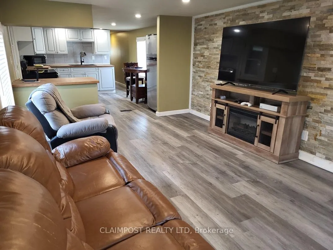 Photo 5 of 2 Notre Dame Place, Timmins, MTJ - Mountjoy Rural — HOMEH