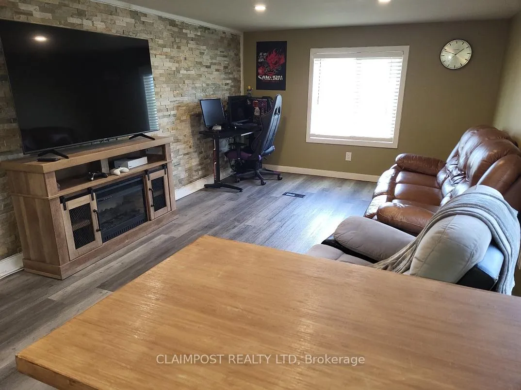 Photo 6 of 2 Notre Dame Place, Timmins, MTJ - Mountjoy Rural — HOMEH