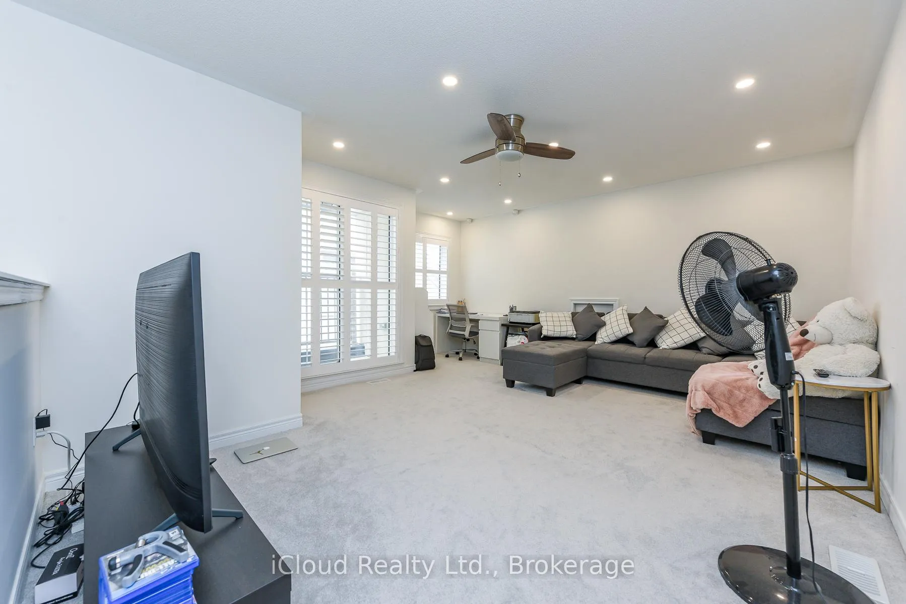 Photo 32 of 3958 Leonardo Street, Burlington, Alton — HOMEH
