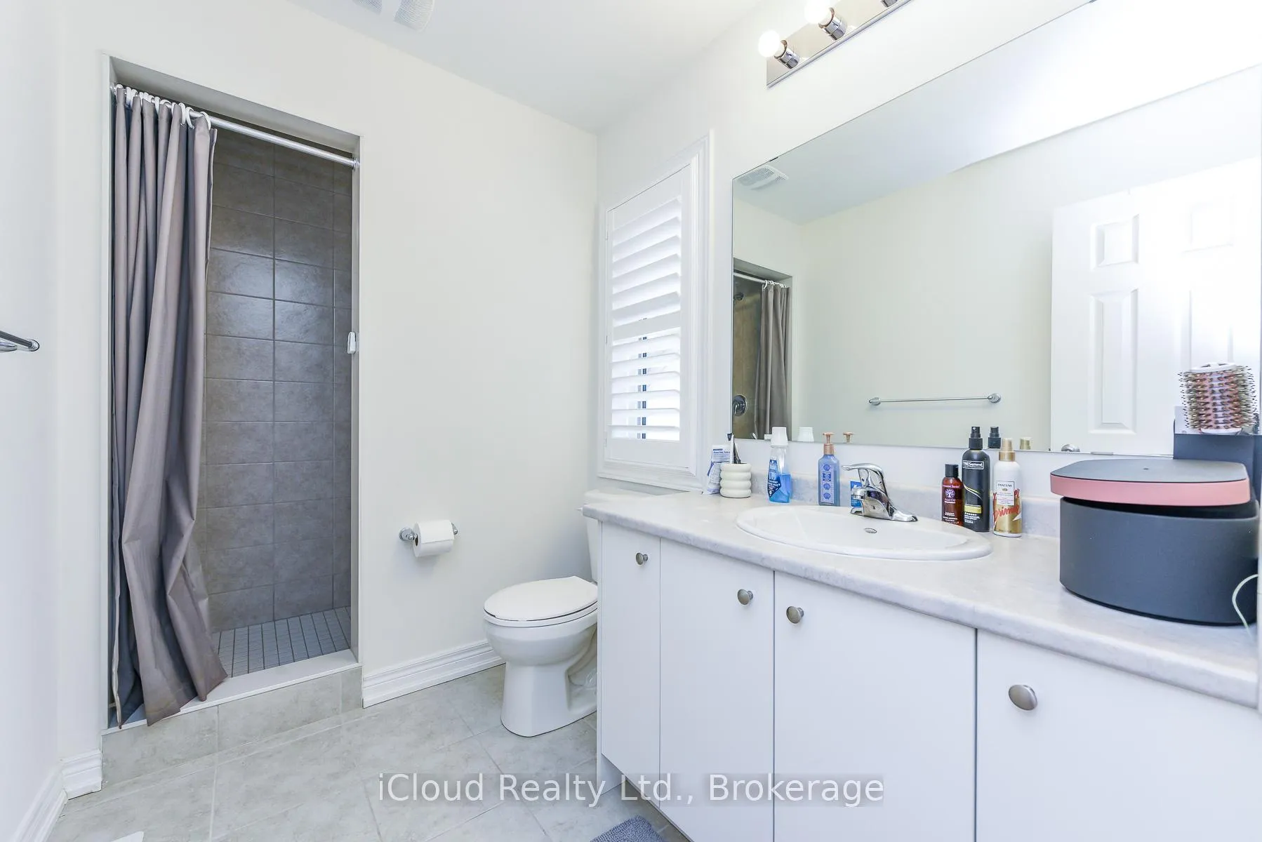 Photo 35 of 3958 Leonardo Street, Burlington, Alton — HOMEH
