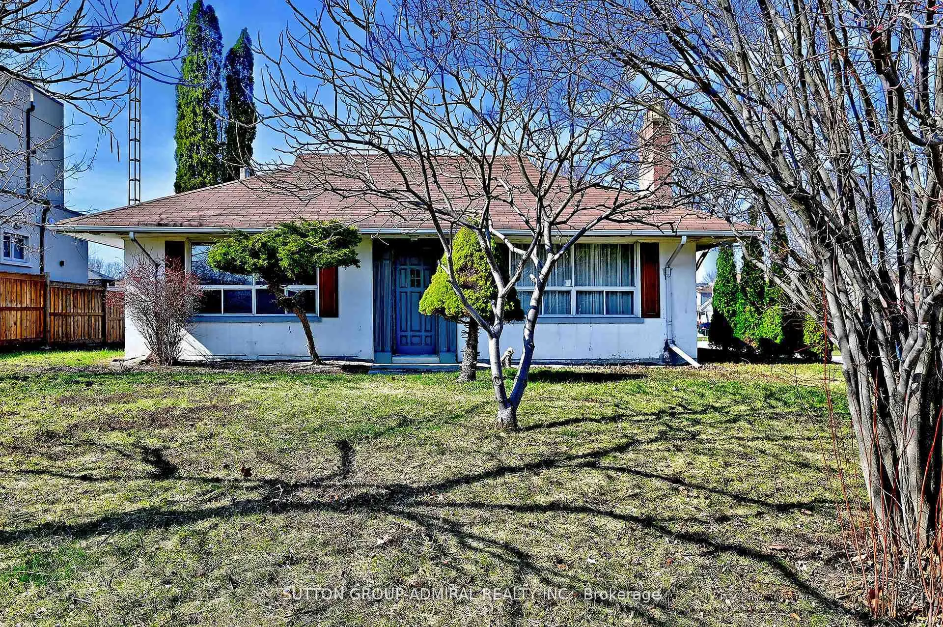 Photo 1 of 58 Harlow Crescent, Etobicoke, Thistletown-Beaumonde Heights — HOMEH