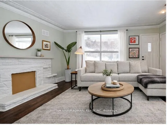 Photo 12 of 58 Harlow Crescent, Etobicoke, Thistletown-Beaumonde Heights — HOMEH