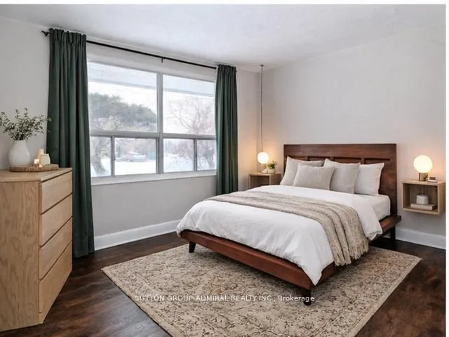 Photo 13 of 58 Harlow Crescent, Etobicoke, Thistletown-Beaumonde Heights — HOMEH