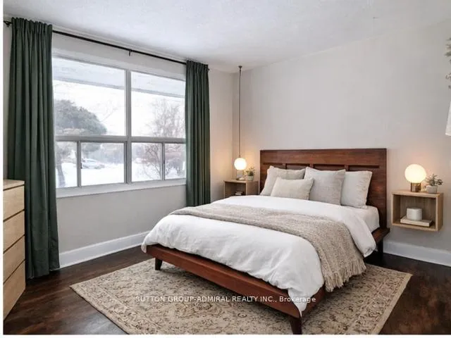 Photo 16 of 58 Harlow Crescent, Etobicoke, Thistletown-Beaumonde Heights — HOMEH
