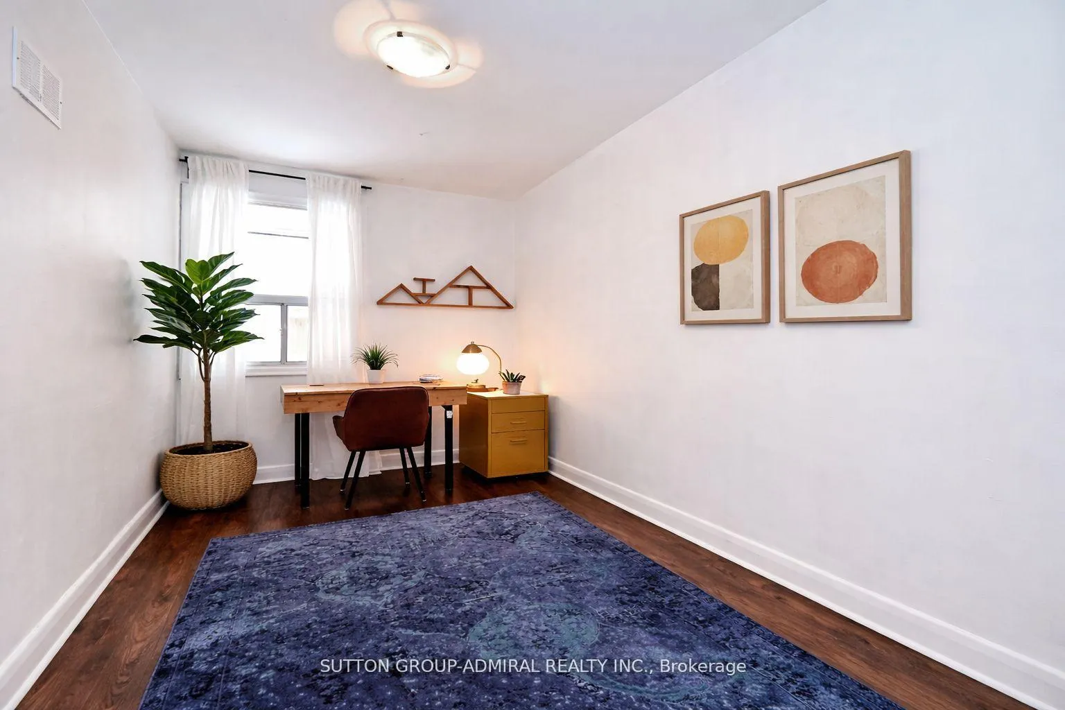 Photo 17 of 58 Harlow Crescent, Etobicoke, Thistletown-Beaumonde Heights — HOMEH