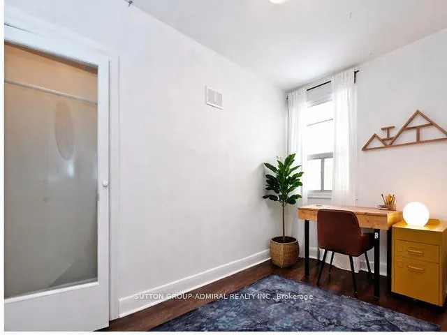 Photo 18 of 58 Harlow Crescent, Etobicoke, Thistletown-Beaumonde Heights — HOMEH