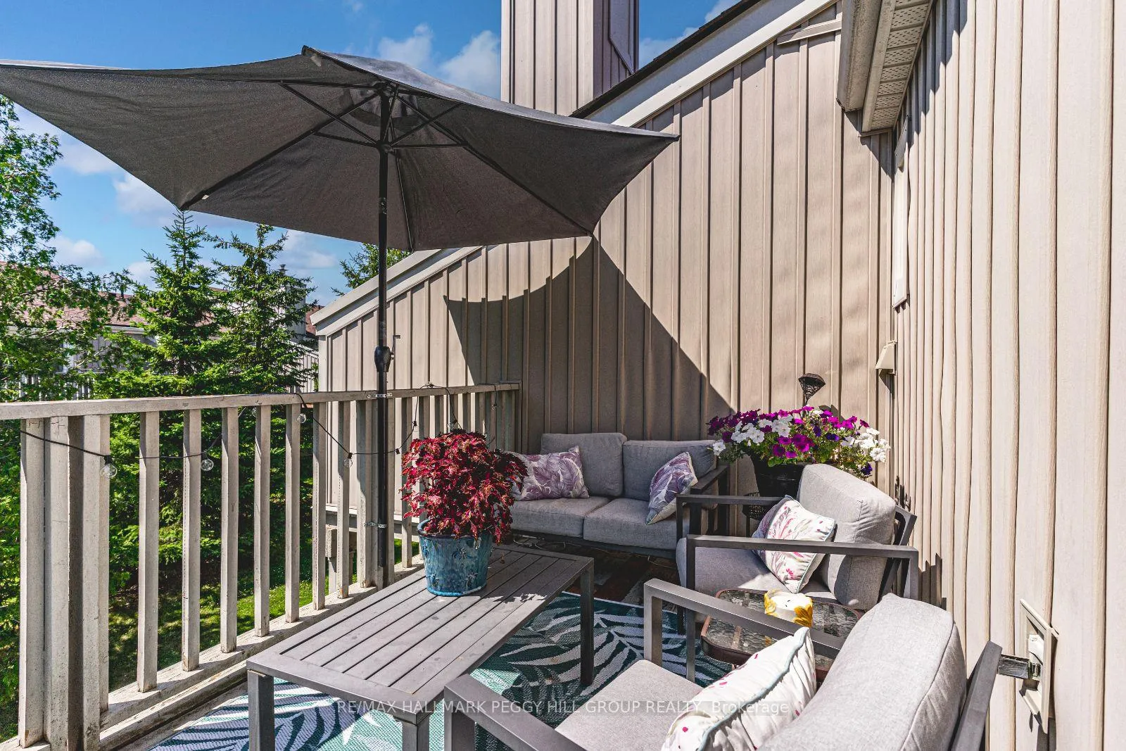 Photo 11 of 547 Oxbow Crescent, Collingwood — HOMEH