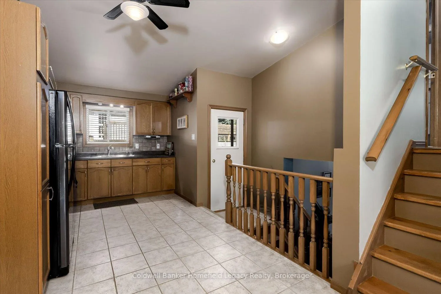 Photo 7 of 19 Meadowridge Drive, St. Marys — HOMEH