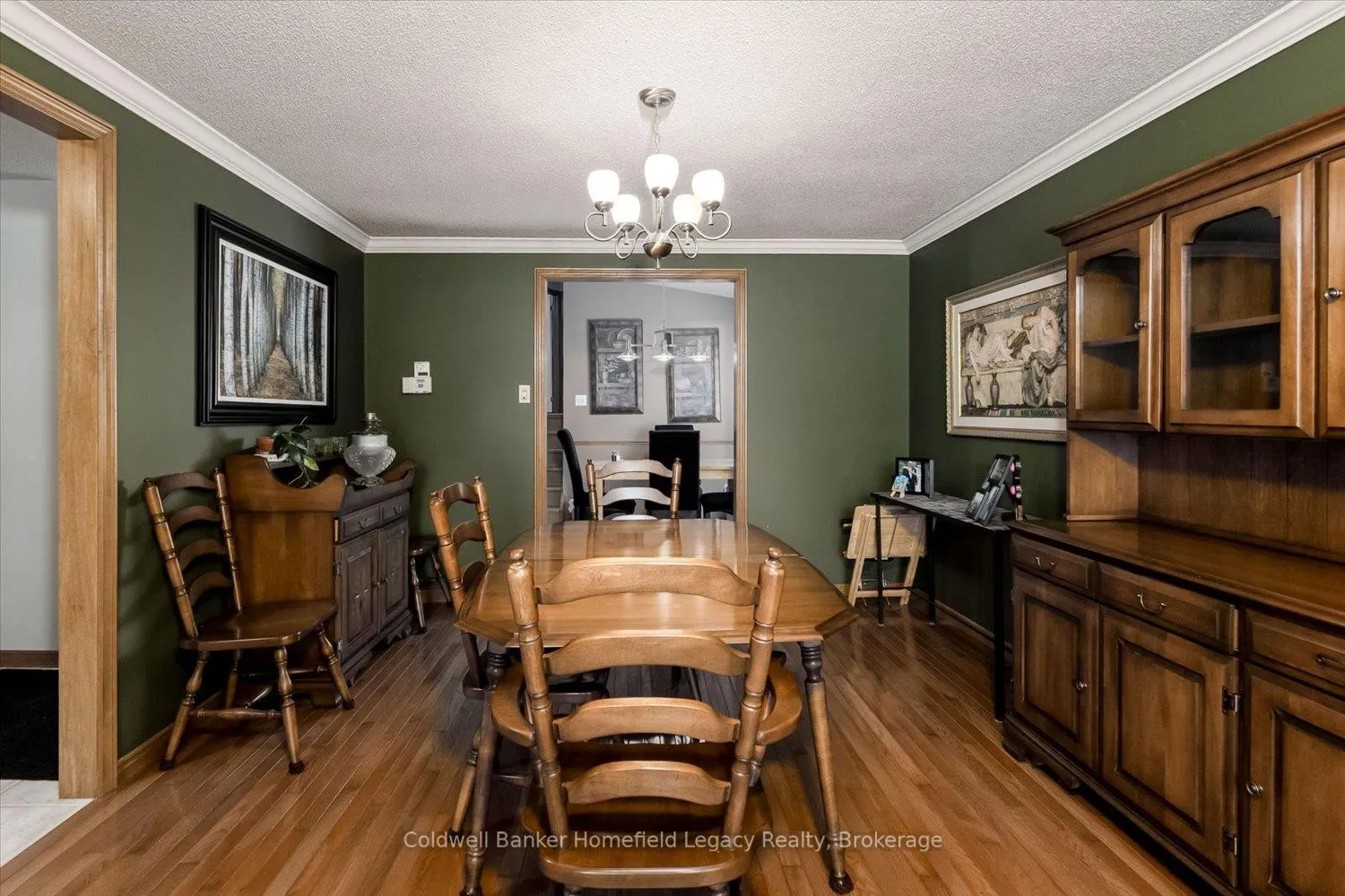 Photo 16 of 19 Meadowridge Drive, St. Marys — HOMEH
