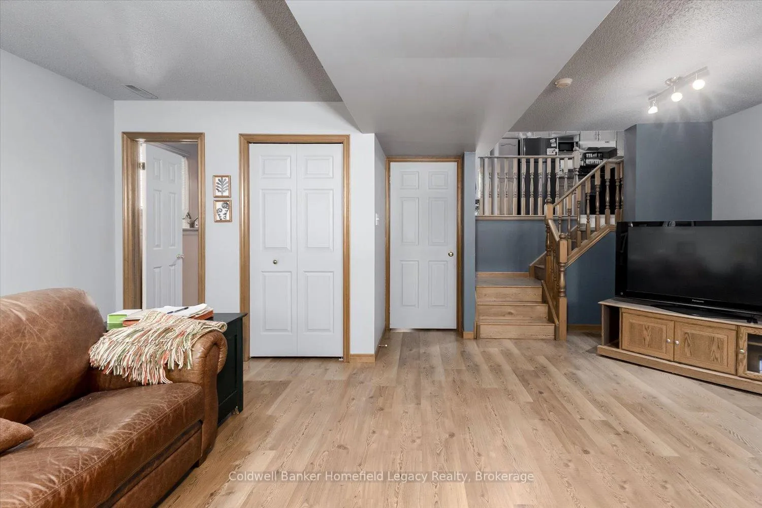 Photo 20 of 19 Meadowridge Drive, St. Marys — HOMEH