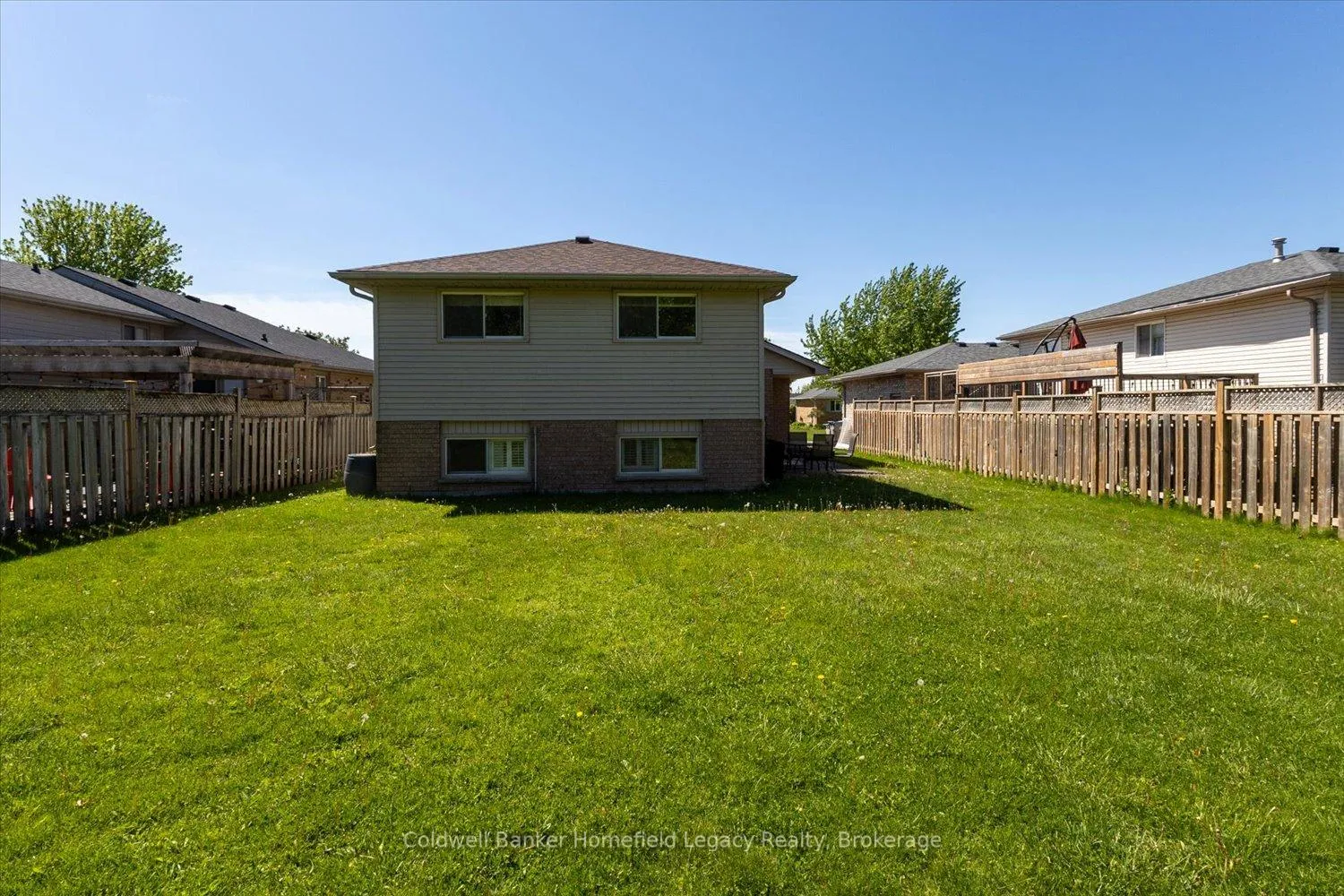 Photo 30 of 19 Meadowridge Drive, St. Marys — HOMEH