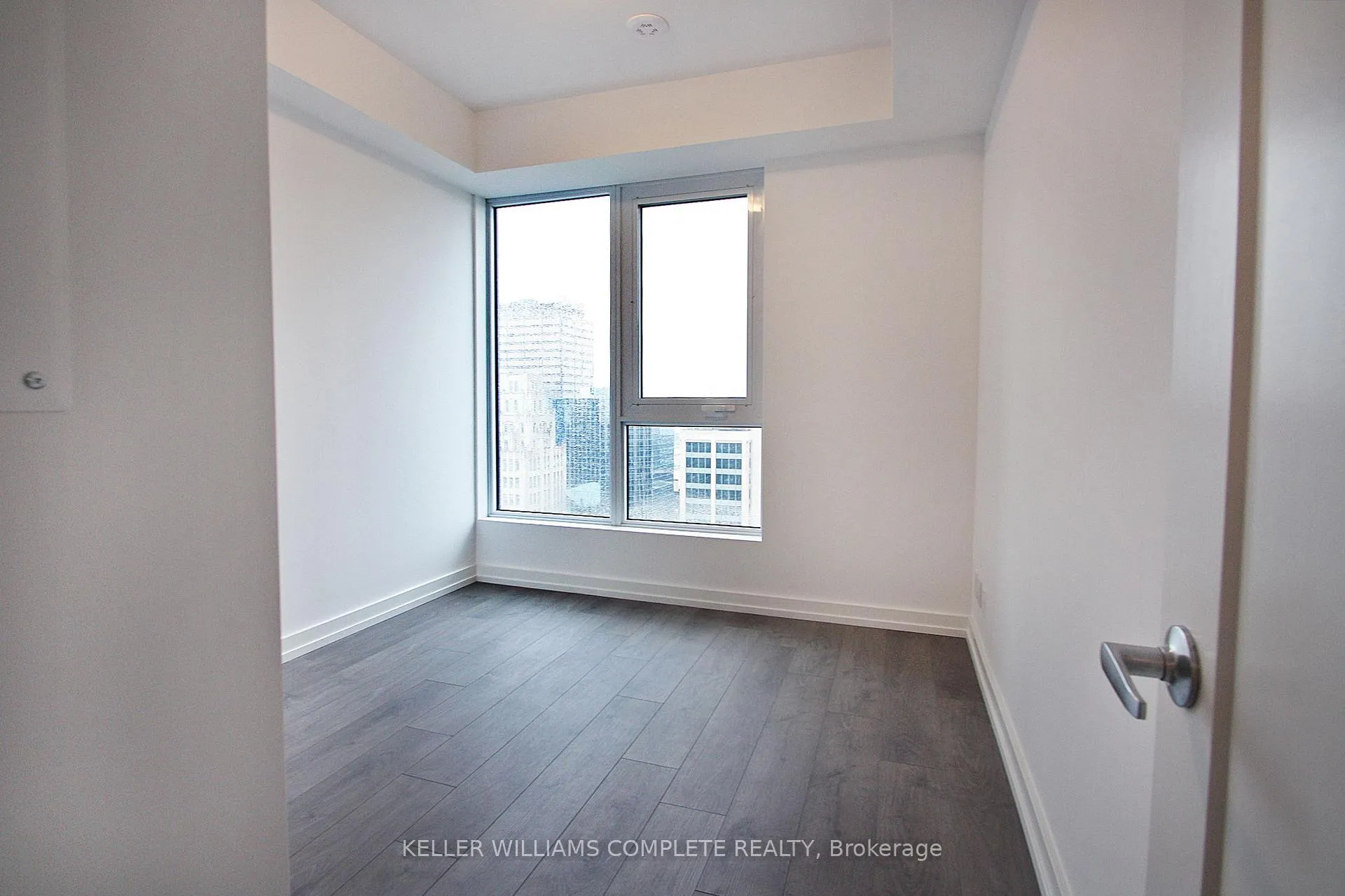 Photo 11 of Unit 1908, 75 James Street S, Hamilton, Corktown — HOMEH