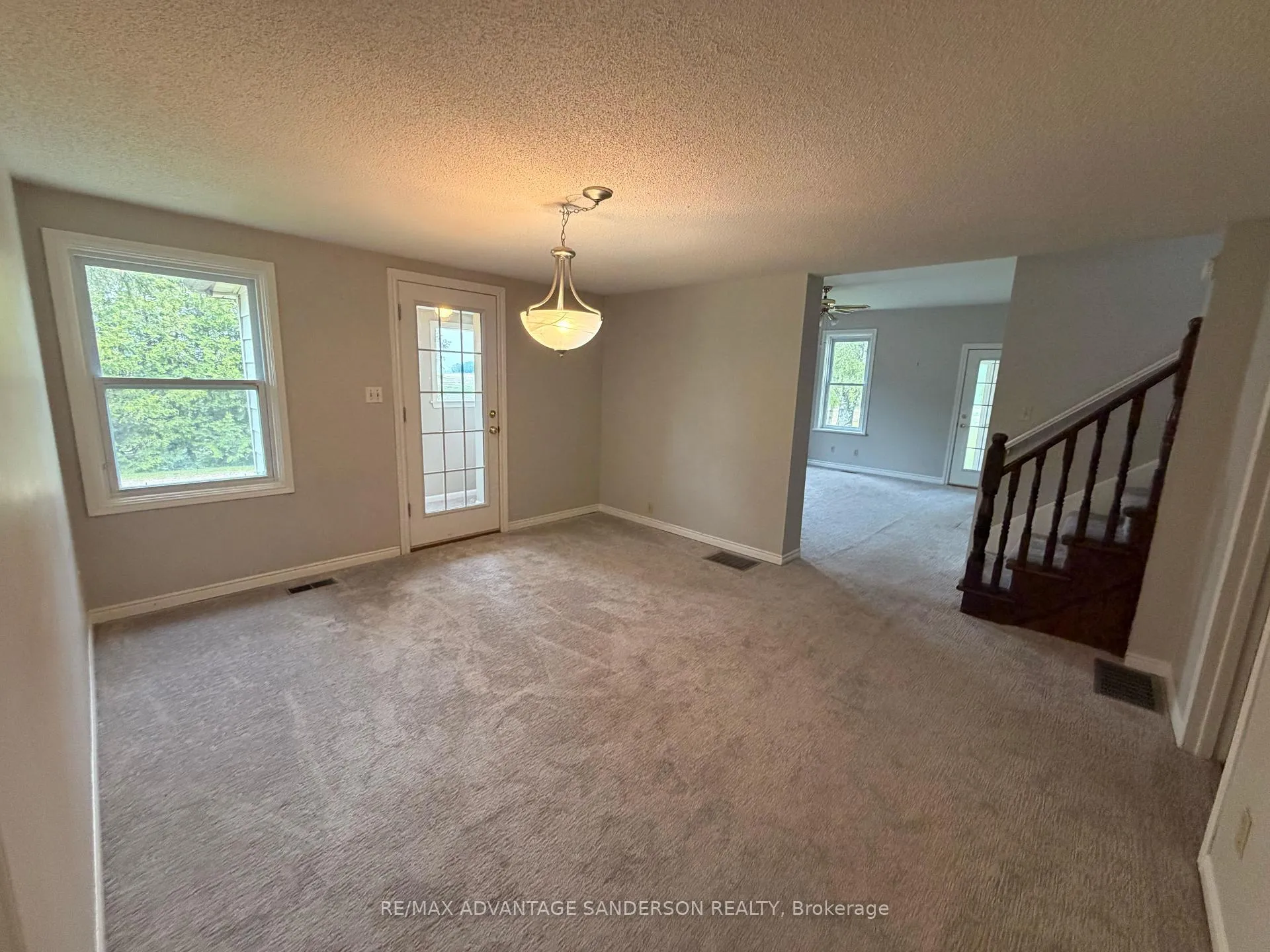 Photo 12 of 11065 Sinclair Drive, Middlesex Centre, Rural Middlesex Centre — HOMEH