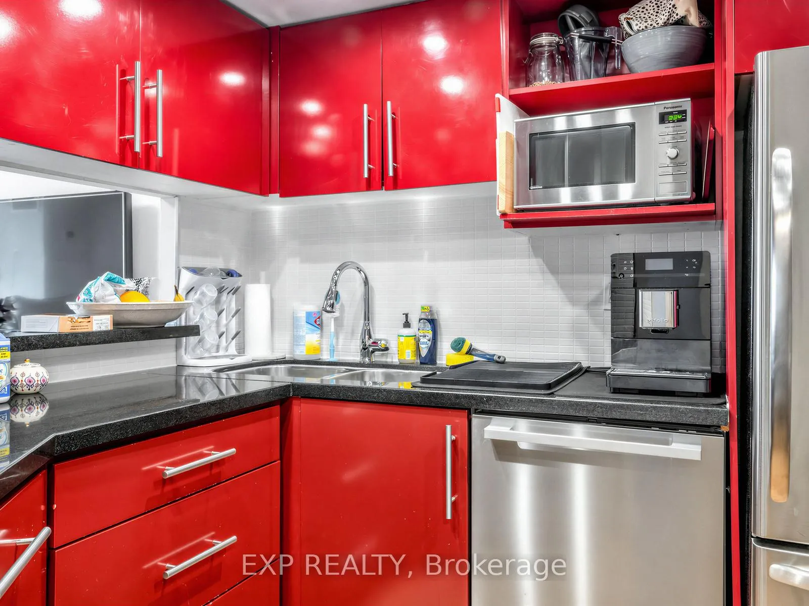 Photo 7 of Unit 1127, 77 Maitland Place, Toronto, Cabbagetown-South St. James Town — HOMEH