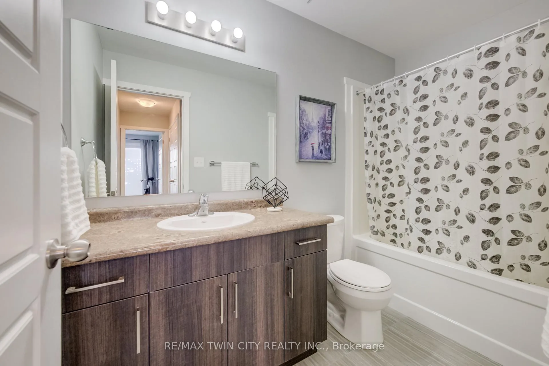 Photo 24 of Unit #B7, 361 Lancaster Street W, Kitchener — HOMEH