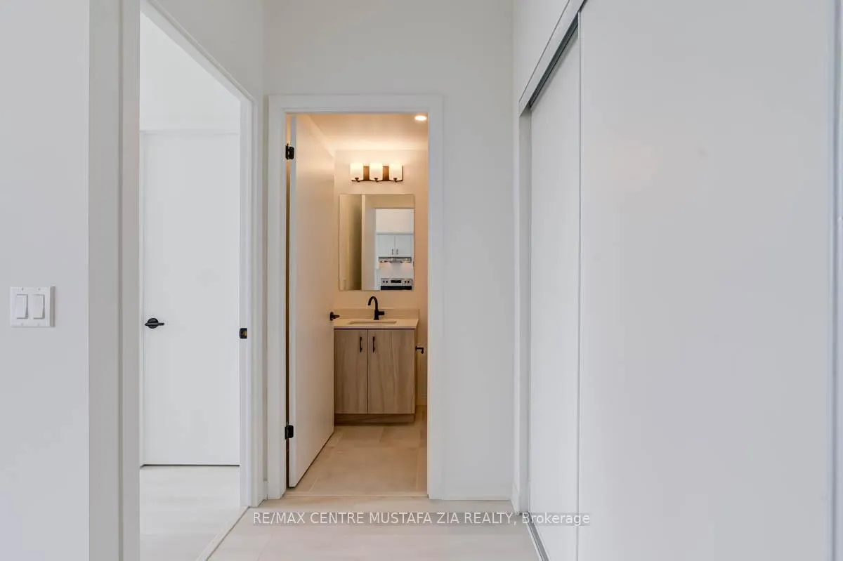 Photo 19 of Unit C533, 4878 Powers Common, Burlington, Alton — HOMEH