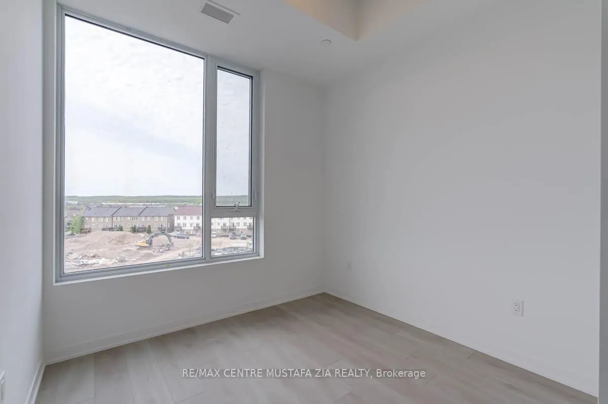 Photo 22 of Unit C533, 4878 Powers Common, Burlington, Alton — HOMEH