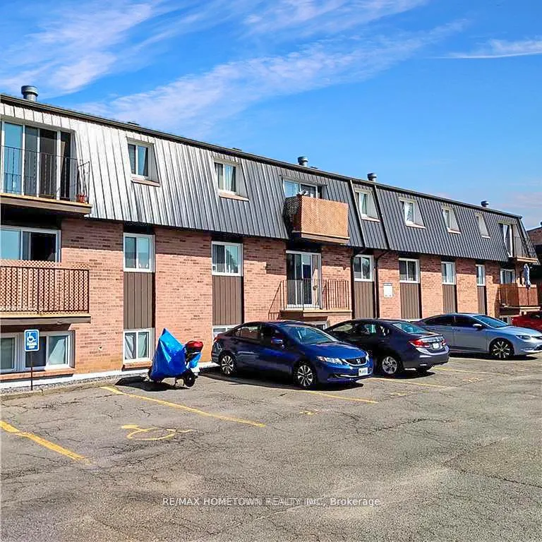 Photo 13 of Unit 6, 819 Macodrum Drive, Brockville — HOMEH