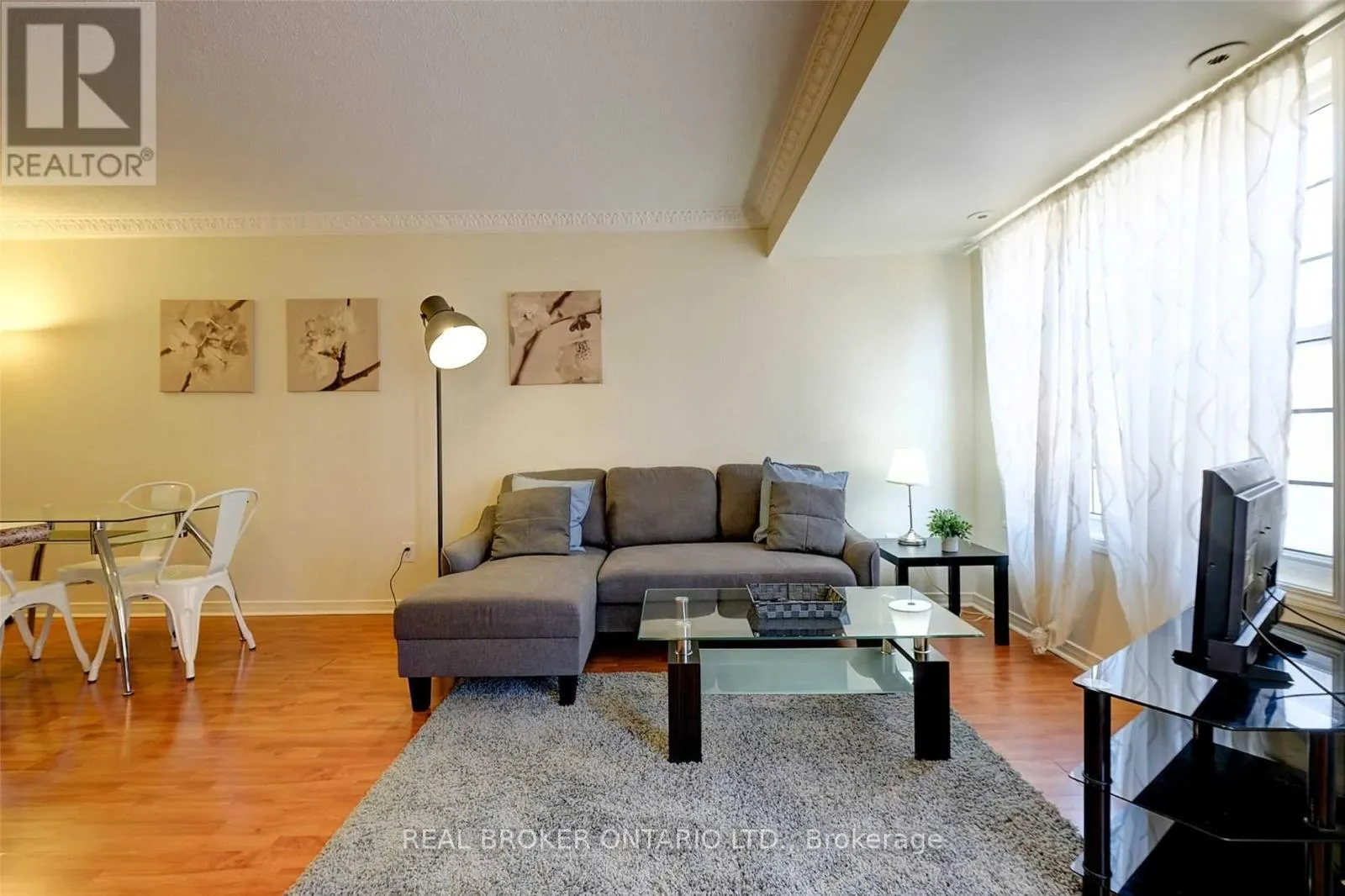 Photo 2 of Unit 26, 37 Four Winds Drive, North York, York University Heights — HOMEH