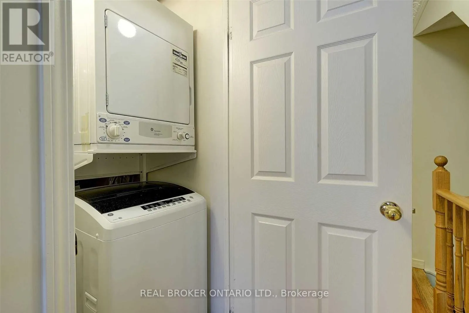 Photo 8 of Unit 26, 37 Four Winds Drive, North York, York University Heights — HOMEH