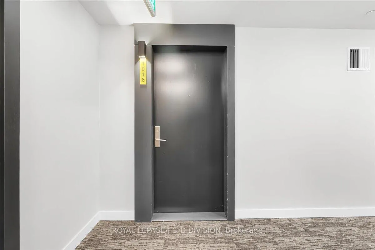 Photo 3 of Unit 1018, 158 Front Street E, Toronto, Moss Park — HOMEH