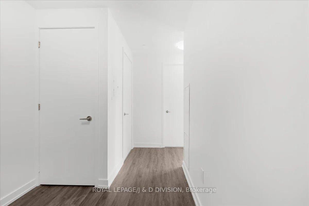 Photo 5 of Unit 1018, 158 Front Street E, Toronto, Moss Park — HOMEH