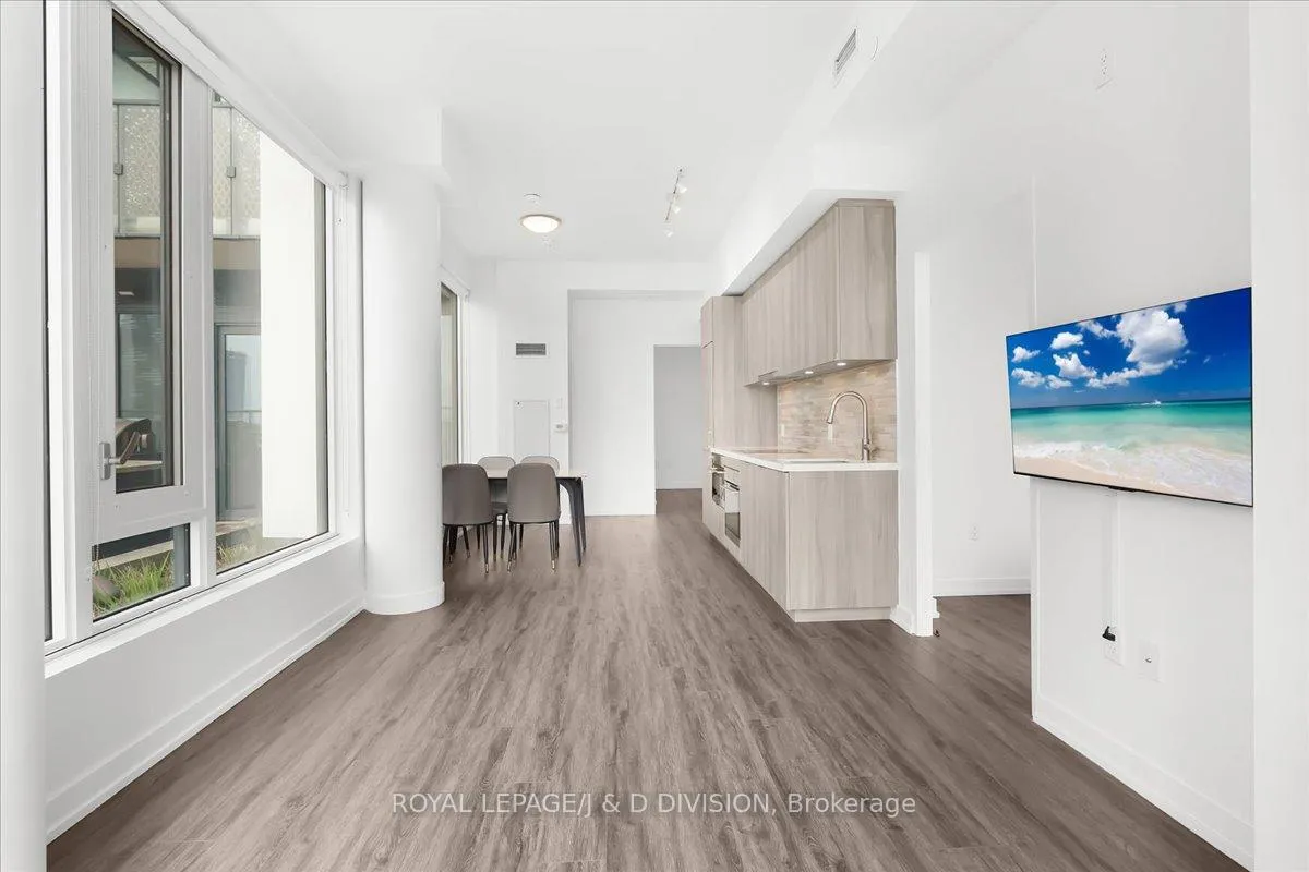 Photo 11 of Unit 1018, 158 Front Street E, Toronto, Moss Park — HOMEH
