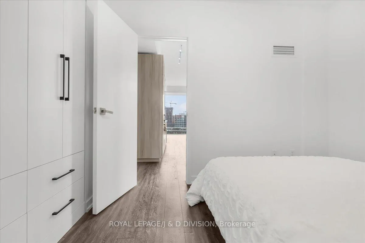 Photo 14 of Unit 1018, 158 Front Street E, Toronto, Moss Park — HOMEH